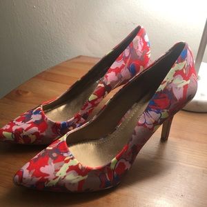 BCBG floral printed heels